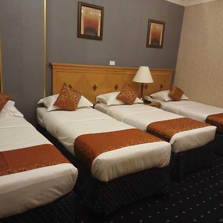 فندق المروج كريم Almorooj Kareem Hotel ジェッダ エクステリア 写真