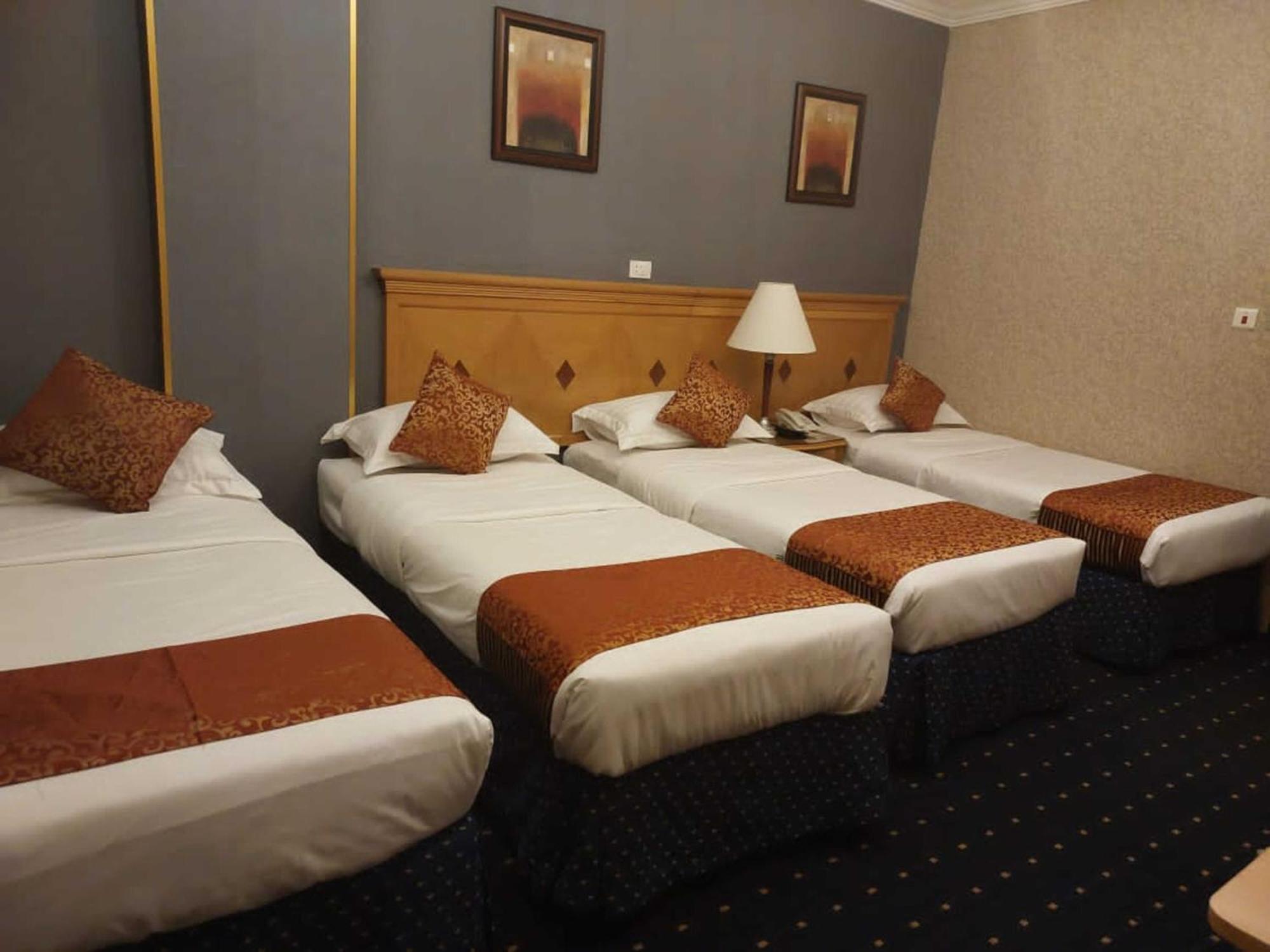 فندق المروج كريم Almorooj Kareem Hotel ジェッダ エクステリア 写真