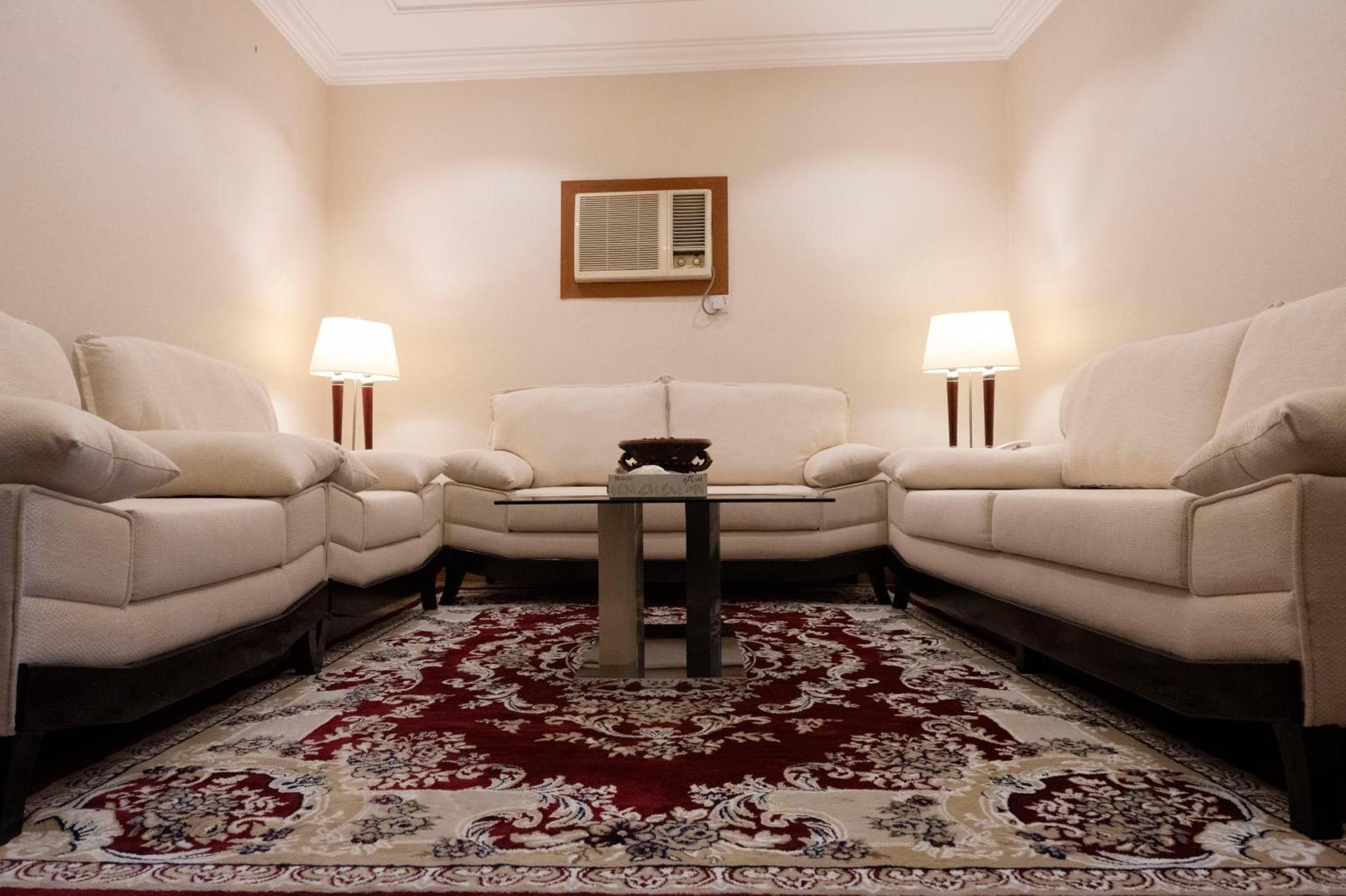 فندق المروج كريم Almorooj Kareem Hotel ジェッダ エクステリア 写真