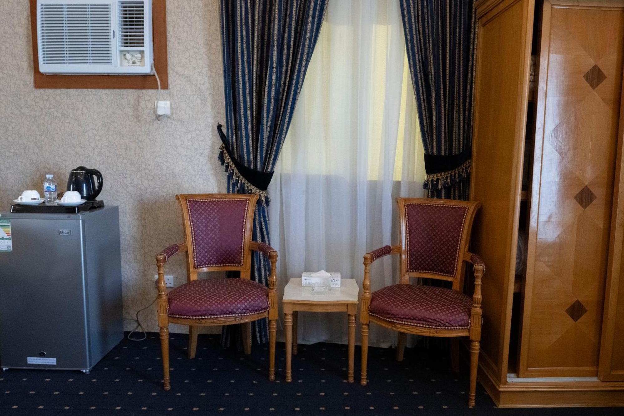 فندق المروج كريم Almorooj Kareem Hotel ジェッダ エクステリア 写真