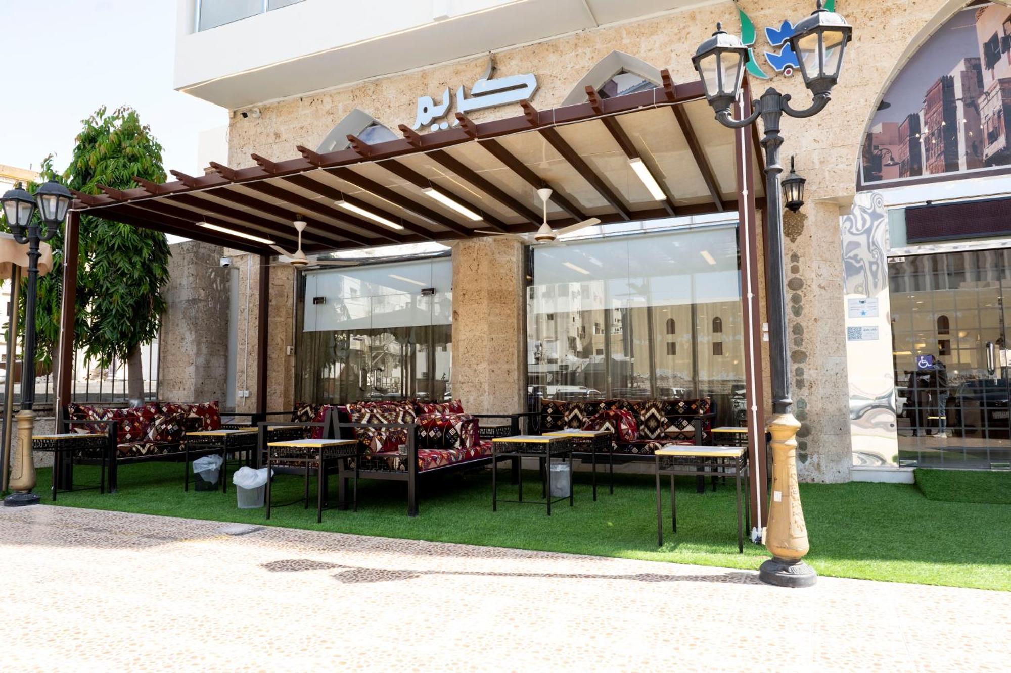 فندق المروج كريم Almorooj Kareem Hotel ジェッダ エクステリア 写真