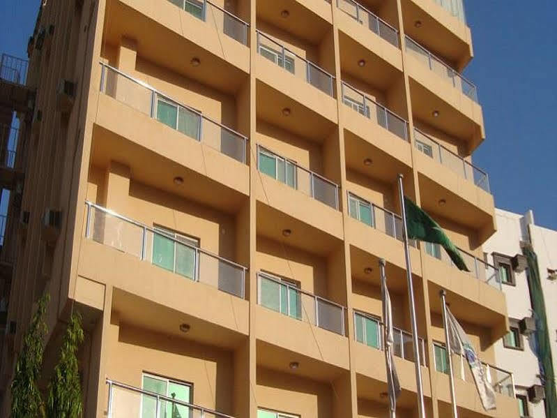 فندق المروج كريم Almorooj Kareem Hotel ジェッダ エクステリア 写真
